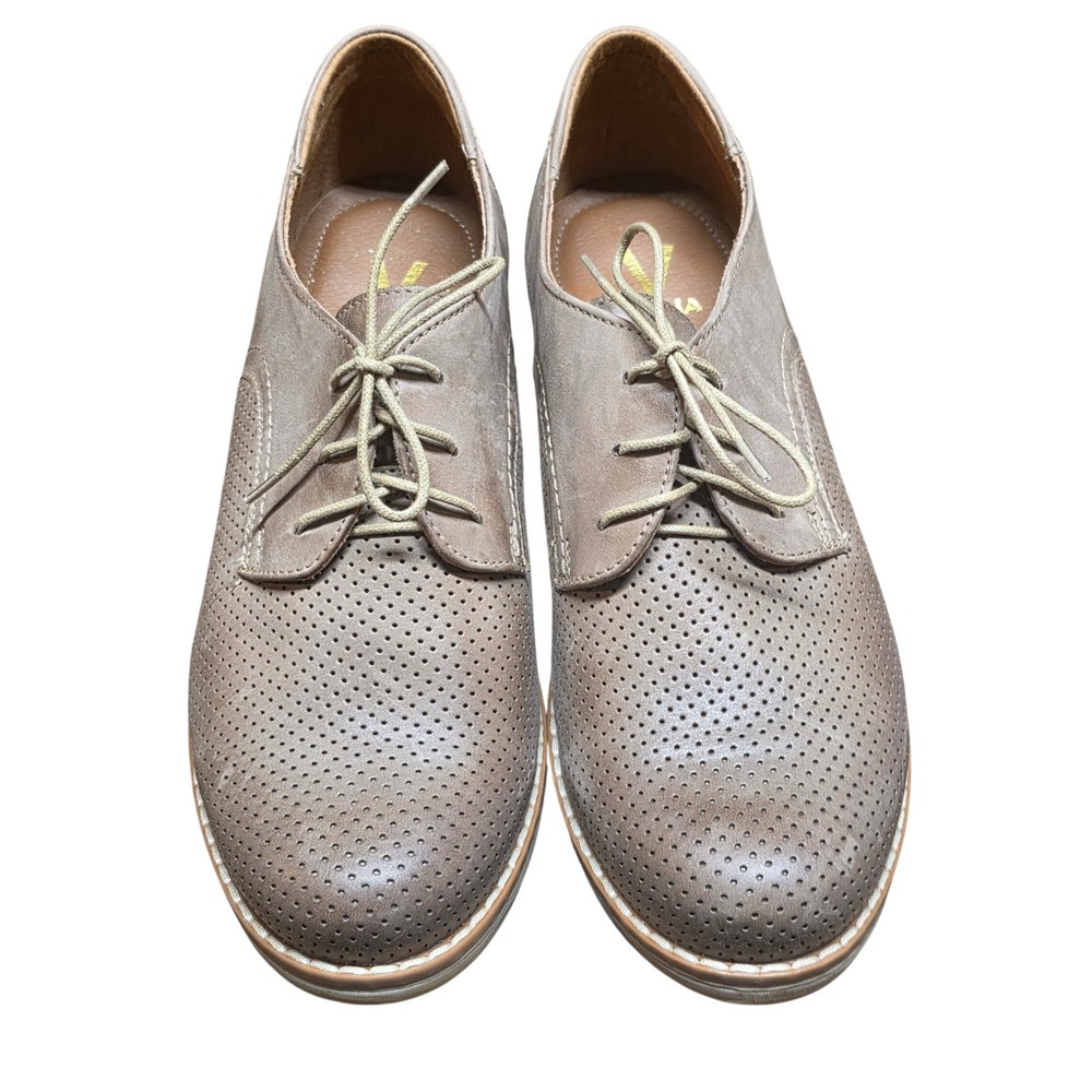 V Italia Gina Cappuccino Oxford European Handmade Leather Size 40